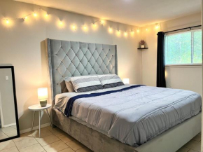 KING SUITE 2BR Home w FAST WiFi, & WFH Desk